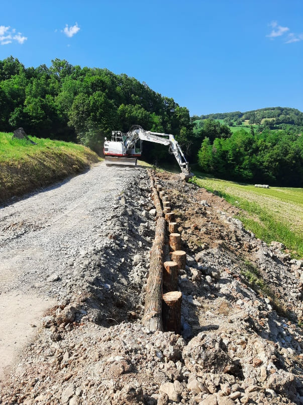Ripristino cedimenti stradali in località Antreola e Nigrizzano nel comune di Neviano degli Arduini - Parma 3