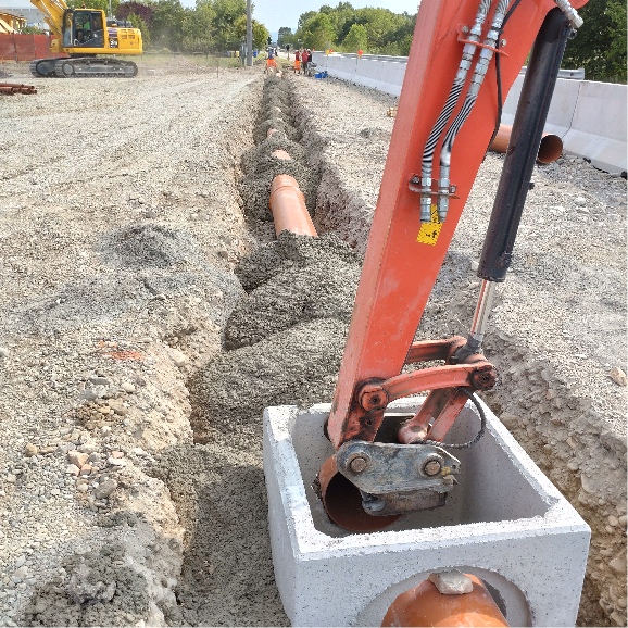 Costruzione e manutenzione di strade a Parma e provincia, costruzione rotonda stradale ingresso azienda Greci Spa a Parma 4