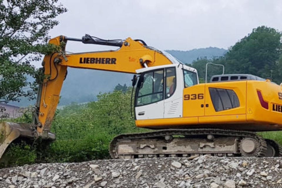 Impresa di costruzioni strade e fognature a Parma e provincia, Cavalli Gianfranco Srl